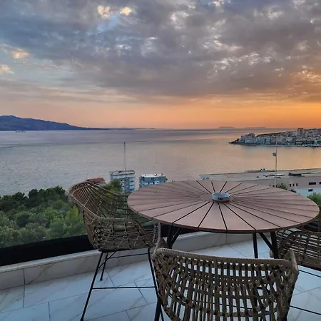 Apartment White 3 Sarande